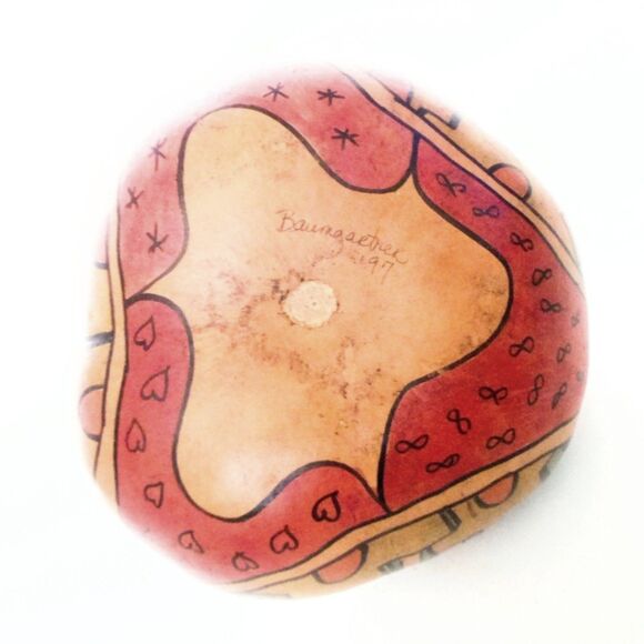 Artist Signed Peggy Baumgartner Hand Painted Gourd Bowl - Picture 3 of 5